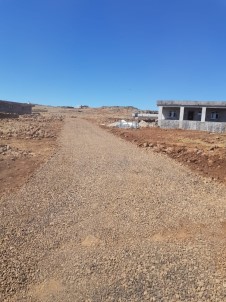 Bağlar Belediyesi 200 Haneli Mezraya 10 Günde 25 Ara Yol Kazandırdı