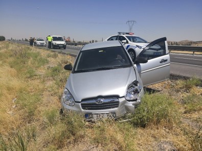 Aksaray'da 3 Araçlı Zincirleme Trafik Kazası Açıklaması 4 Yaralı