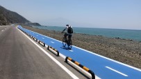 Dünyanın En Uzun Bisiklet Yolu Bisikletçilerin Gözdesi Oldu