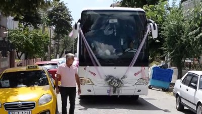 Kırklareli'nde Bir Çift, Yolcu Otobüsünü Gelin Arabası Yaptı