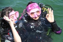 Milli Yüzücü Down Sendromlu Sporcular Beyşehir Gölü'ne Dalış Yaptı
