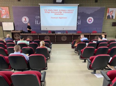 OMÜ Örnek Çalışmalarla Kalitesini Belgelendiriyor