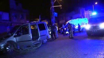 Adana'da Hafif Ticari Araç İle Ambulans Çarpıştı Açıklaması 1 Yaralı