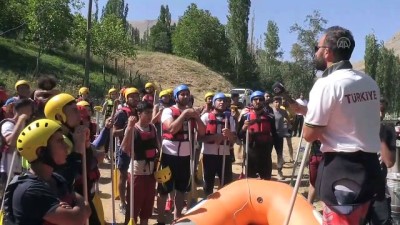 Bahçesaray, Rafting Merkezi Olmayı Hedefliyor