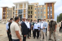 Vali Bilmez, Tuşba Belediyesi Hizmet Binasında İncelemelerde Bulundu