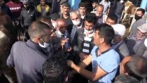 Doğu Anadolu'da Vatandaşlarla Besiciler Arasında Sıkı 'Kurbanlık Pazarlığı' Yaşanıyor