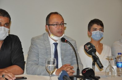 Isparta İYİ Parti'de Toplu İstifa