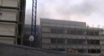 MEHMET AKİF ERSOY - İstanbul Bayrampaşa'da korkutan yangın