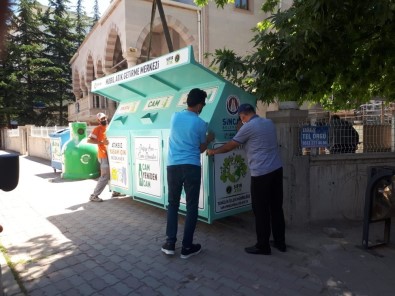 Sincan'a 40 Adet 'Mini Mobil Atık Getirme Merkezi' Yerleştirildi