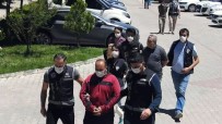 Yozgat'ta Aralarında FETÖ Üyesinin De Bulunduğu 6 Kişi Kaçak Kazı Yaparken Yakalandı Haberi