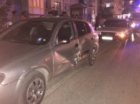 Elazığ'da Trafik Kazası Açıklaması 2 Yaralı