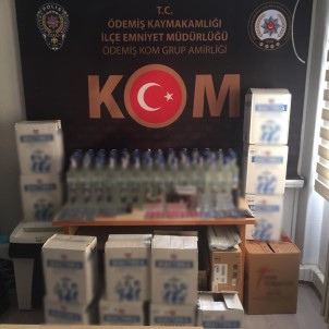İzmir'de Kaçak İçki Ve Cinsel İçerikli Hap Operasyonu