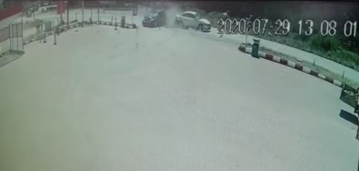 Kastamonu'da İki Otomobilin Hurdaya Döndüğü Güvenlik Kamerasına Yansıdı