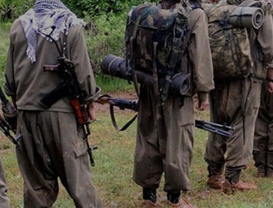 Terör örgütünde çözülme sürüyor! 5'i daha...!!!