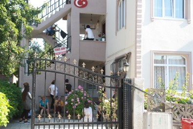 Epilepsi Hastası Kadın Evinde Ölü Bulundu