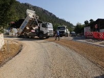 Büyükşehir'den Marmaris'te 18 KM  Yol Çalışması