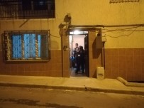 İzmir'de Kaçak Alkol İçtiği İddia Edilen Kişi Hastaneye Kaldırıldı