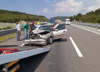 Tavşanlı'da Trafik Kazası Açıklaması 2 Yaralı