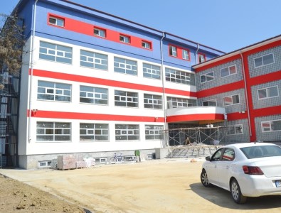 Düzce'de Okullar Yeni Döneme Yetiştirilecek