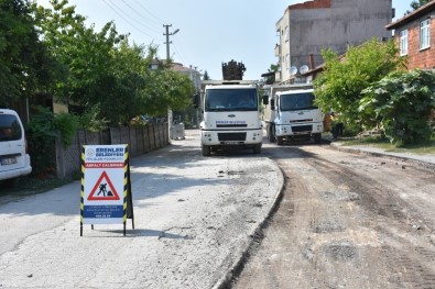 Erenler'de Alt Yapı Çalışması Biten 2 Sokağa Asfalt Çalışması Yapılacak