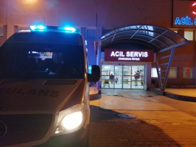 Yabancı Uyruklu Kadın Ambulansta Doğum Yaptı