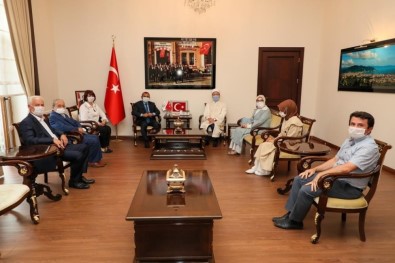 Diyanet İşleri Başkanı Erbaş, Vali Sonel'i Ziyaret Etti