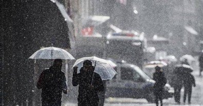 İstanbul başta olmak üzere Meteoroloji'den hava durumu uyarısı geldi! Bugün hava nasıl olacak? İşte il il hava durumu...
