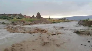 Kapadokya'da Sel Böyle Görüntülendi
