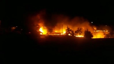 Keban'da Korkutan Yangın Okula Sıçramadan Söndürüldü