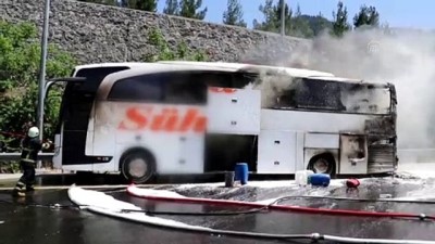 Adana'da Seyir Halindeki Yolcu Otobüsünde Yangın