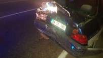 Tır Ani Fren Yapan Otomobile Çarptı Açıklaması 1 Yaralı