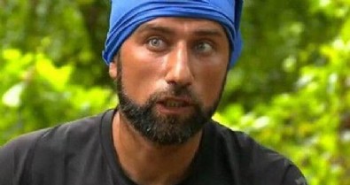 Survivor yarışmacısı Yasin'den skandal!