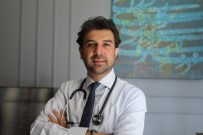 ''Doğru Bir Tekniklerle Yapılan Yüz Germe Ameliyatları, Hastayı 10-15 Yıl Önceki Yüzüne Kavuşturabilir''