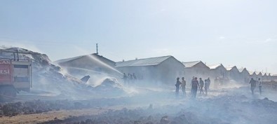 Elazığ'da Samanlık Yangını