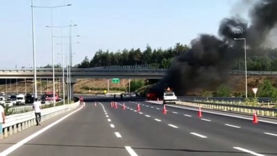 Kuzey Marmara Otoyolu'nda Otobüs Yangını