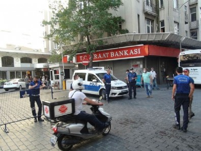 Taksim'de dehşet anları! Tiner döküp kardeşini ateşe verdi