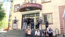 Diyarbakır Annelerinin Oturma Eylemine Bir Aile Daha Katıldı