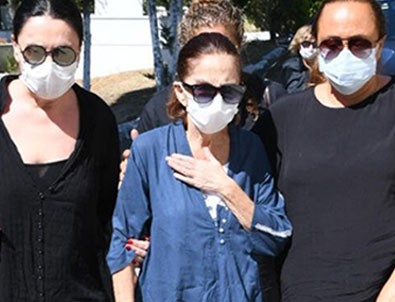 Hümeyra'nın acı günü! Ayakta durmakta zorlandı!