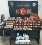 Gümrük Kaçağı Kol Saatleri Ele Geçirildi
