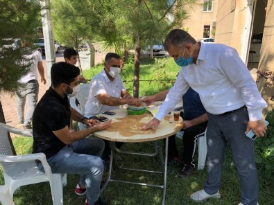 Mardin'de Hububatçılar Korona Virüs Yüzünden Müzayede Salonlarını Kapattı