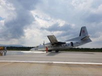 Tayland'da Askeri Uçak Burun Üstü Acil İniş Yaptı