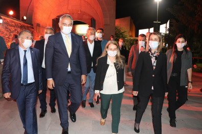 Bakan Ersoy, Hacı Bektaş Veli Müzesi'ni Ziyaret Etti