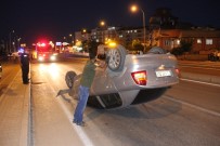 Devrilen Otomobil 50 Metre Sürüklendi Açıklaması 2 Yaralı