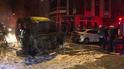 İstanbul'da Servis Minibüsü Yandı