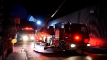 İzmir'de Otomotiv Fabrikasında Çıkan Yangın Söndürüldü