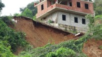 Trabzon'un Of Ve Hayrat İlçelerindeki Selden En Fazla Zararı Çay Bahçeleri Gördü Haberi