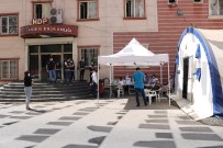 HDP Önündeki Ailelerin Evlat Nöbeti 350'Nci Gününde