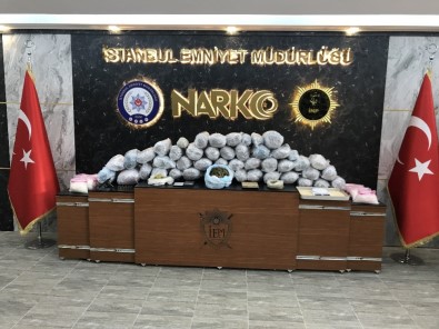 İstanbul'da Zehir Tacirlerine Operasyon Açıklaması 6 Gözaltı