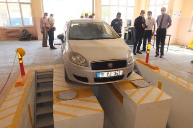 Türkiye'nin İlk Ve Tek Meslek Okulu Emisyon Ölçüm İstasyonu Faaliyetine Başladı