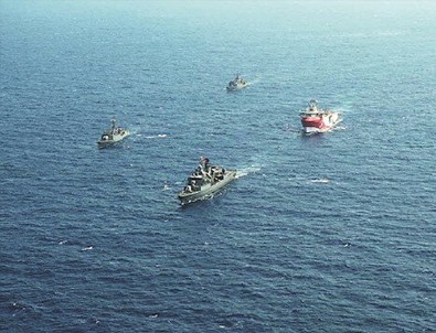 Yunanistan Meis'te uluslararası hukuku çiğniyor!